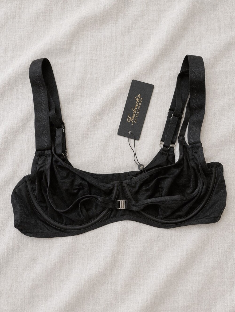 NWT Frederick's of Hollywood Black Mesh Underwire Bra Size L